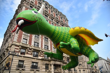 64 Dragon float Stock Pictures, Editorial Images and Stock Photos ...