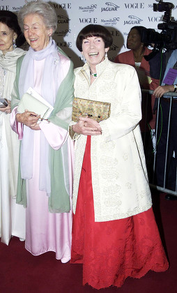 'It's Fashion' Hosted by Vogue and Jaguar in Aid of Macmillan Cancer Relief at Waddesdon Manor - 11 Jun 2001