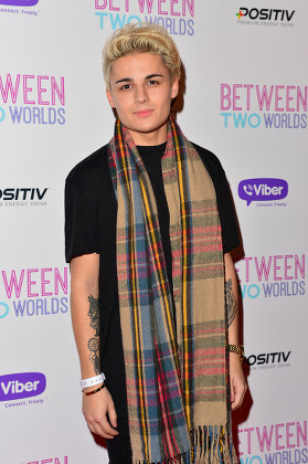 'Between Two Worlds' Premiere - 19 Oct 2015