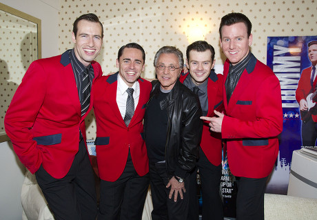Frankie Valli Meets the Four Seasons Bakstage After Seeing Jersey Boys - 26 May 2011
