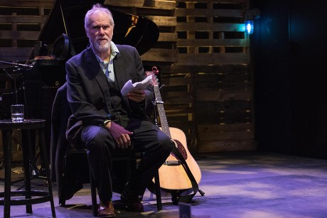 Loudon Wainwright performing at The Wallis Annenberg Center for the Performing Arts, Los Angeles, USA - 03 Dec 2016