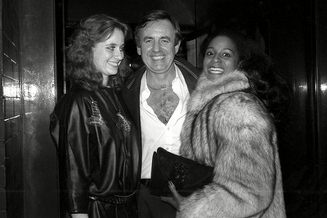 New Year Parties - Outside Tramp Nightclub - 31 Dec 1984