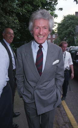 Sir David Frost's Garden Party at His Home in Carlyle Square - 01 Jul 1993