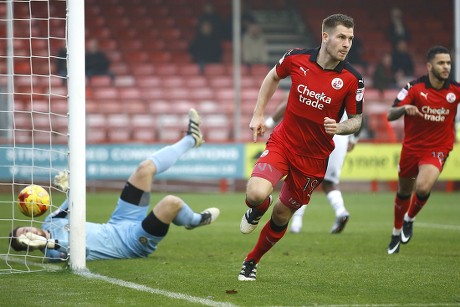 Crawley Town V Newport County, EFL Sky Bet League 2 - 17 Dec 2016 ...