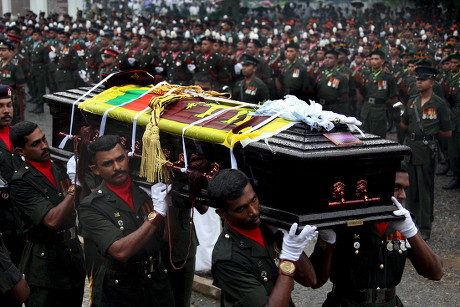 Sri Lanka Perera Funeral - Oct 2008 Stock Pictures, Editorial Images ...