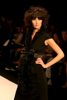 Usa La Fashion Week - Mar 2006