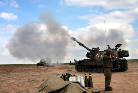 Israeli Soldier Cover His Ears 155mm Editorial Stock Photo - Stock ...