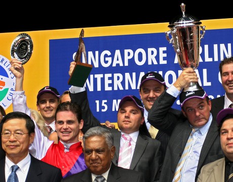 Singapore Horse Racing - May 2005