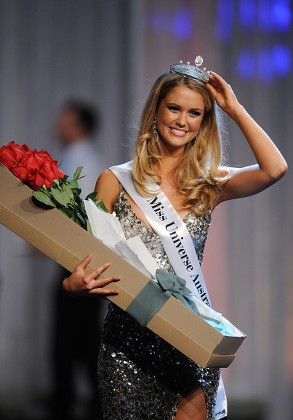 2011 Miss Universe Australia  -  Scherri - lee Biggs - Jul 2011