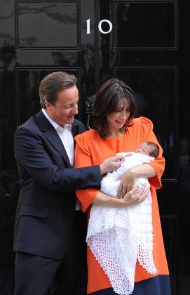 Britain Cameron Family Photograph - Sep 2010