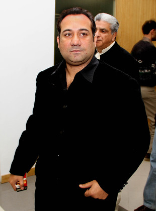 Pakistan Rahat Fateh Ali Khan - Feb 2011