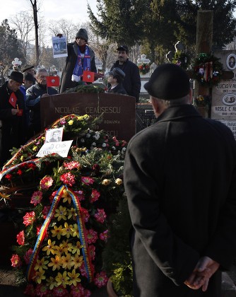 Romanians Attend Commemoration Grave Romanias Late Editorial Stock ...