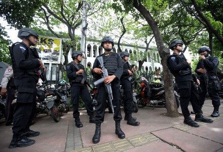 Indonesian Anti Terror Police Officers Stand Editorial Stock Photo ...