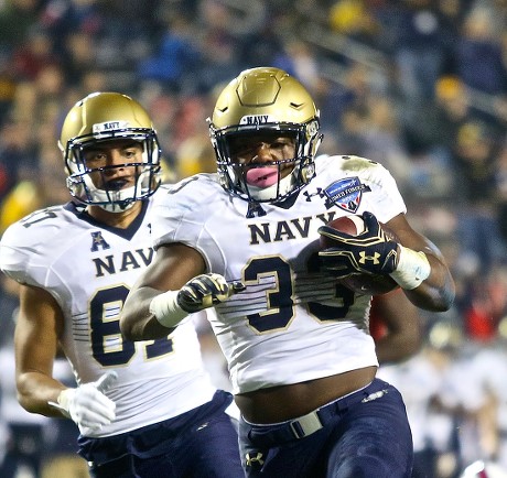 Navy Fullback Chris High 33 Makes Editorial Stock Photo - Stock Image ...