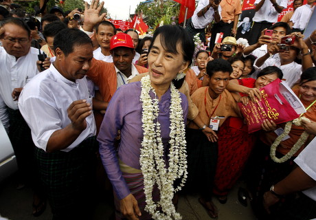 Myanmar Parties Aung San Suu Kyi - May 2012