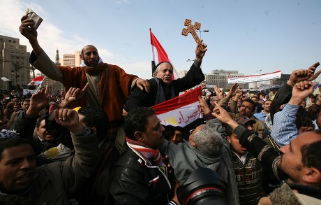 Egypt Crisis - Feb 2011 Stock Pictures, Editorial Images And Stock ...