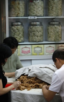 Birds Nests Cleaned Impurities Before Being Editorial Stock Photo