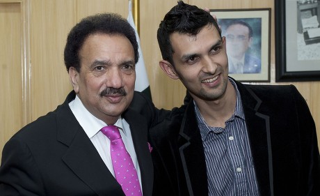 Pakistan Cricketer Zulqarnain Haider Returns - Apr 2011