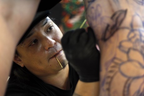 Japanese Tattoo Artist Jess Yen Draws Editorial Stock Photo - Stock Image |  Shutterstock