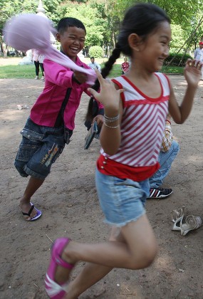 Cambodian Children Play Leak Kansaeng Hidden Editorial Stock Photo