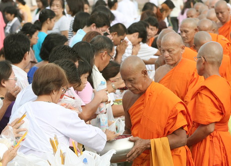 Thai Buddhist Monks Receive Food Thai Editorial Stock Photo - Stock ...