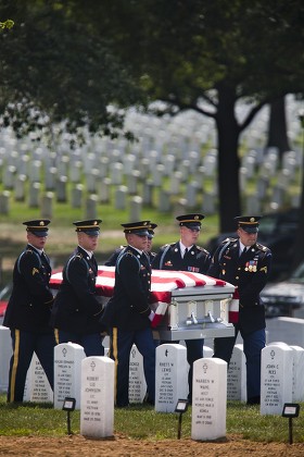 Casket Team Carries Casket Containing Specialist Editorial Stock Photo ...