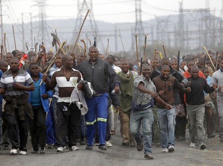 South Africa Miners Strike - Sep 2012 Stock Pictures, Editorial Images ...
