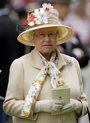 Queen Elizabeth Ii Editorial Stock Photo - Stock Image | Shutterstock