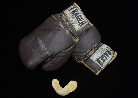 Usa Boxing Memorabilia Auction - Aug 2012