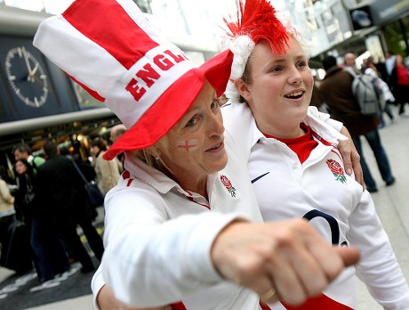 British Rugby Fans Waterloo Station London Editorial Stock Photo ...