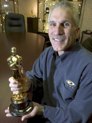 Usa Academy Awards Oscar Statues - Jan 2005