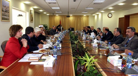 West Bank Cabinet - Feb 2005
