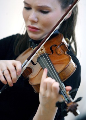 Britain Violin Auction - Mar 2008