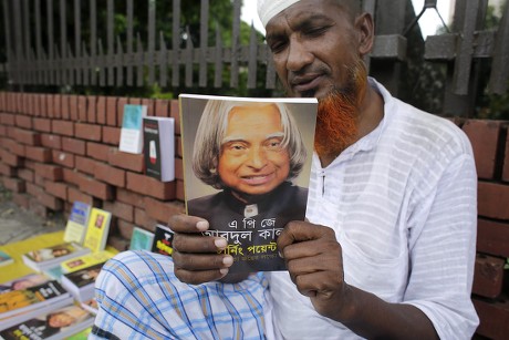 Bangladeshi Street Vendor Sells Book Former Editorial Stock Photo ...