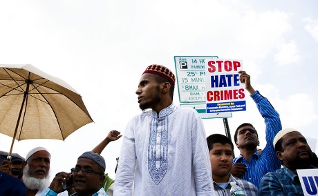   Count   Usa Funeral Prayers For Muslim Shooting Victims - Aug 2016 