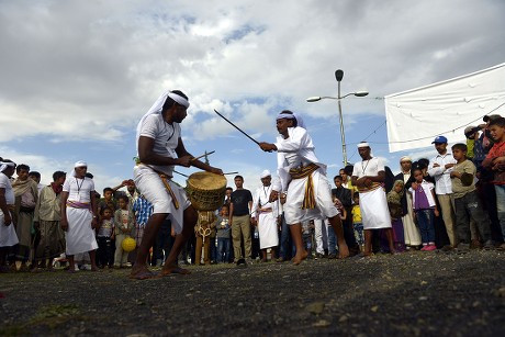 Yemeni Folk Dancers Perform During Celebrations Editorial Stock Photo