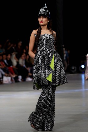 Pakistan Fashion - Mar 2016