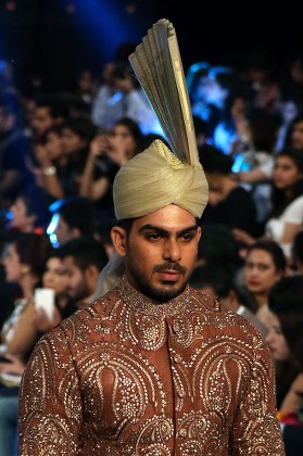 Pakistan Fashion - Sep 2015