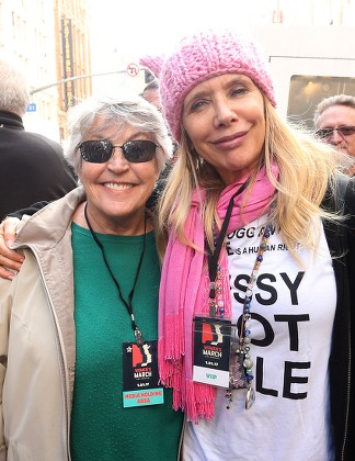 Women's solidarity march, Los Angeles, USA - 21 Jan 2017