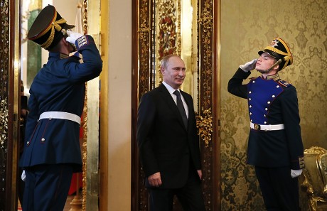 Ceremonial Kremlin Guards Salute Russian President Editorial Stock ...