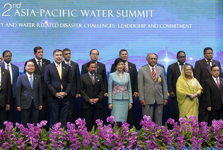 (l-r Front Row) South Korea Prime Minister Chung Hong-won Georgia President Mikheil Saakashvili Brunei's Sultan Hassanal Bolkiah Thailand Prime Minister Yingluck Shinawatra Fiji President Ratu Epeli Nailatikau Bangladesh Prime Minister Sheikh Hasina and Laos Prime Minister Thongsing Thammavong Pose For a Group Photo During an Opening Ceremony of the Second Asia-pacific Water Summit in Chiang Mai Northern Thailand 20 May 2013 Thousands of Water Experts Engineers Political Leaders and High Ranking Officials From 50 Countries Attend the Second Asia-pacific Water Summit to Share Information and Discuss Water Management Water Security and Water Related Disasters Challenges Which Have Become a Global Major Concern Thailand Chiang Mai