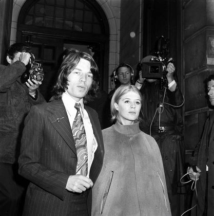 Mick Jagger Marianne Faithfull Leave Marlborough Editorial Stock Photo ...