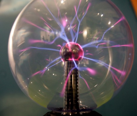 15 Van de graaff generator Stock Pictures, Editorial Images and Stock ...