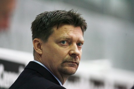 Finlands Sami Kapanen 2nd Right Celebrates Editorial Stock Photo