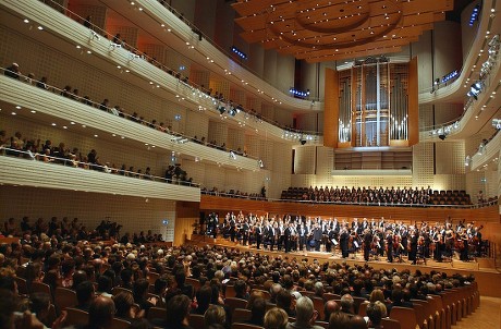 People Attending Culture Congress Centre Lucerne Editorial Stock Photo -  Stock Image | Shutterstock