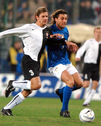 Italy - Soccer - Friendly - Feb 2005