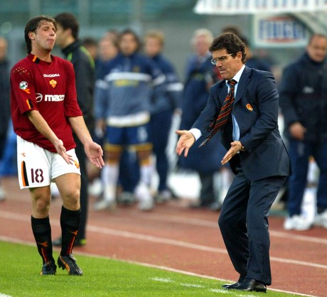 Soccer As Roma Vs Lecce - Nov 2003
