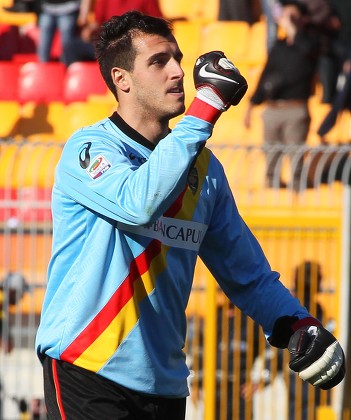Us Lecce Goalkeeper Antonio Rosati Celebrates Editorial Stock Photo