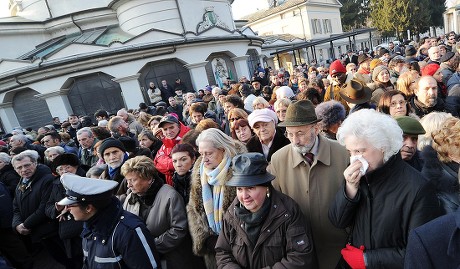 Italy People - Dec 2012