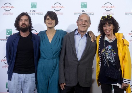 Us Actress Geraldine Chaplin (r) Poses with Directors Mexican Director Israel Cardenas (l) Dominican Republic's Laura Amelia Guzman (2-l) and French Writer Jean-noel Pancrazi (2-r) For the Photographers During the Photocall For the Movie 'Sand Dollars' at the 9th Annual Rome Film Festival in Rome Italy 21 October 2014 the Festival Runs From 16 to 25 October Italy Rome